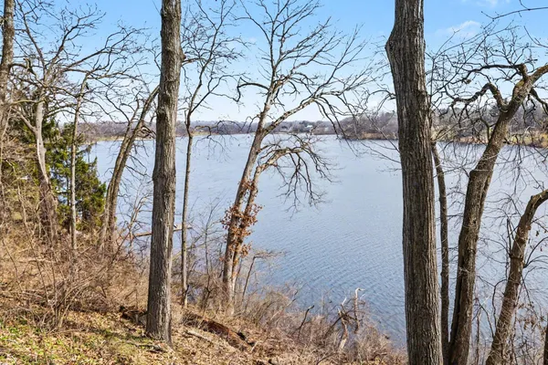 $525,000 | 55835 Davis Lane, Dowagiac, MI 49047