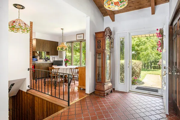 $525,000 | 55835 Davis Lane, Dowagiac, MI 49047