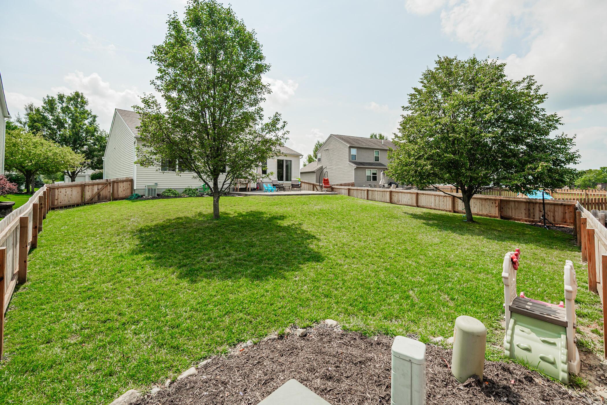 323 Cherry Leaf Road Delaware, OH 43015 - Photo 36 of 42 323 Cherry Leaf 048