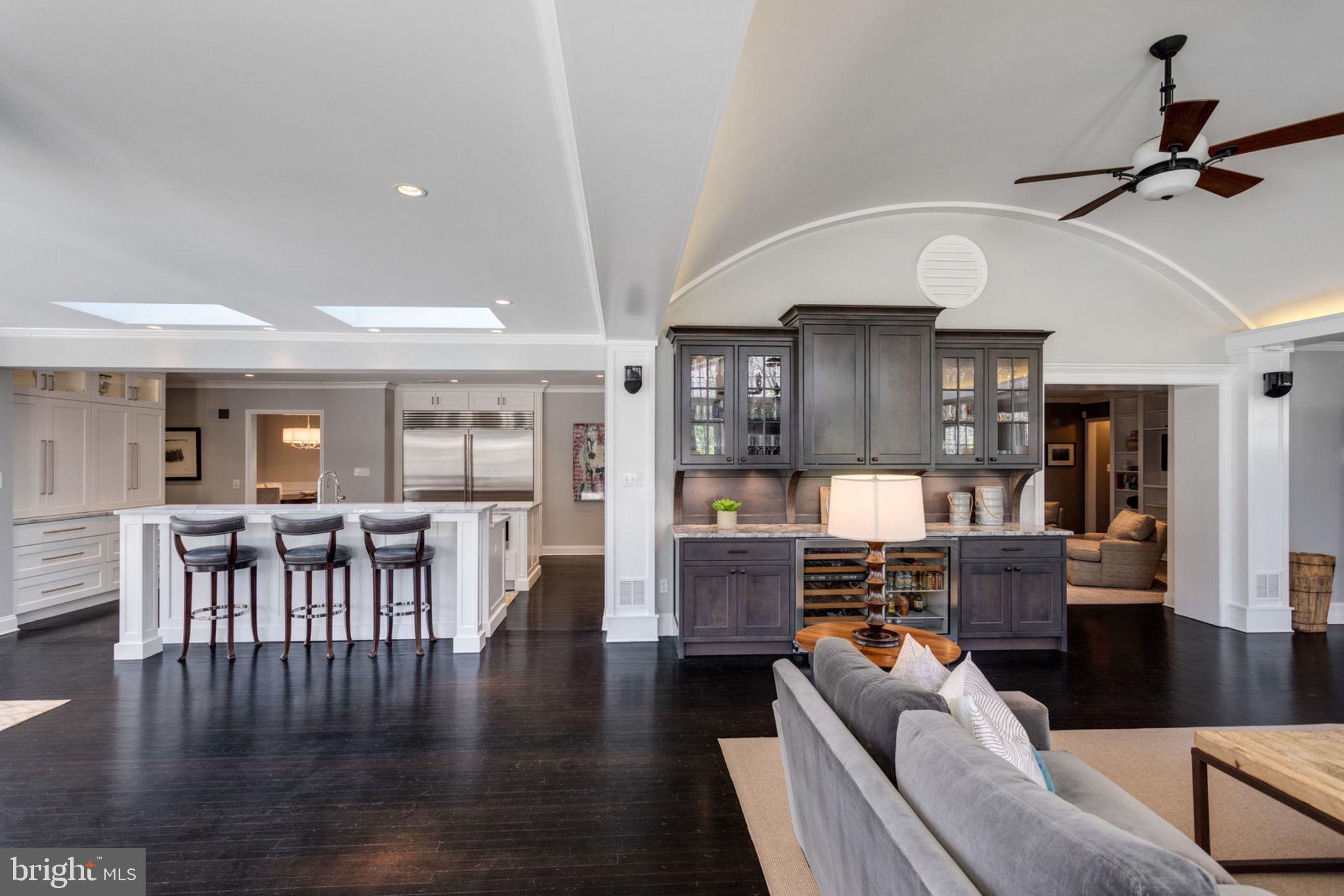 913 Lynton Place McLean, VA 22102 - Photo 13 of 57