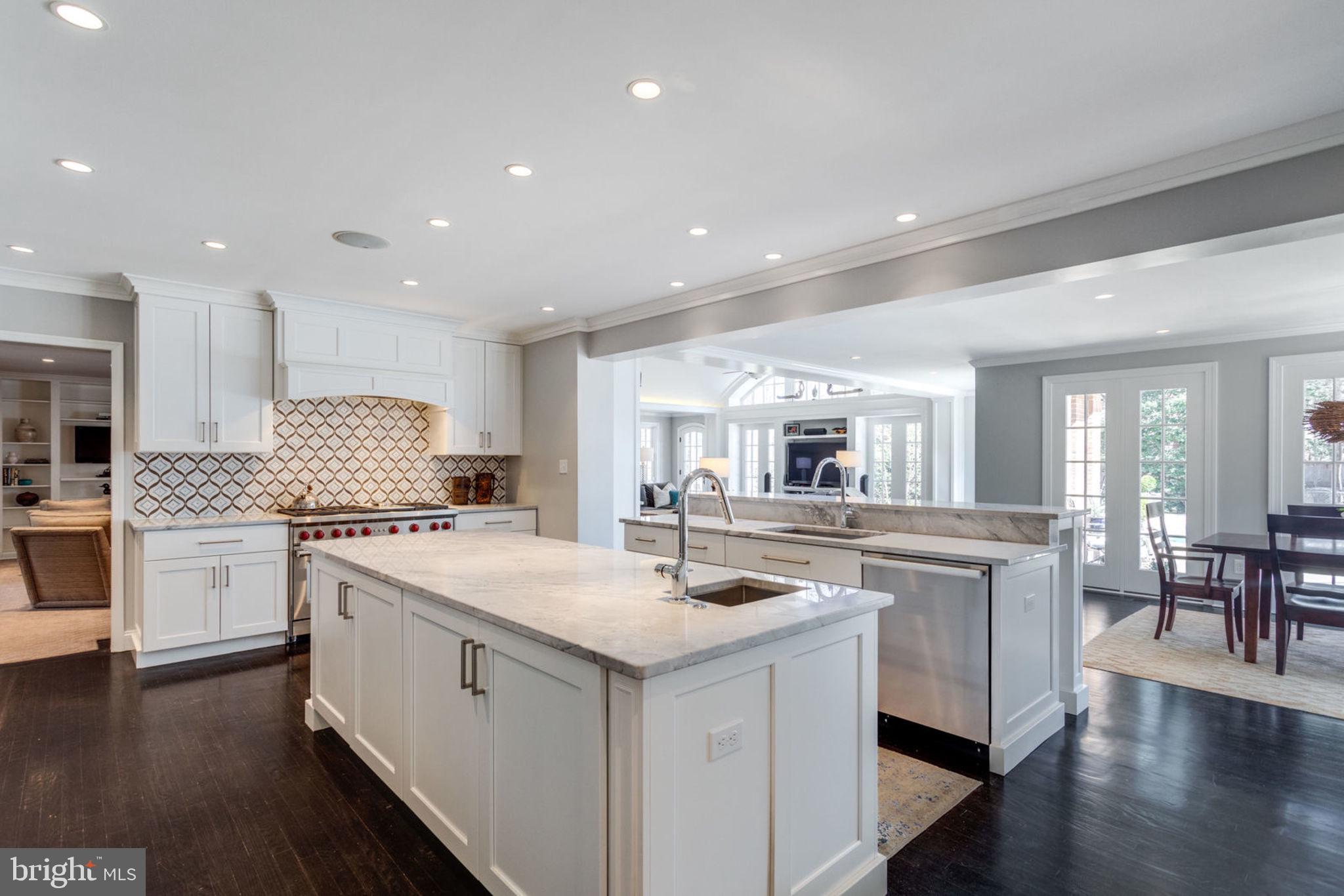 913 Lynton Place McLean, VA 22102 - Photo 16 of 57