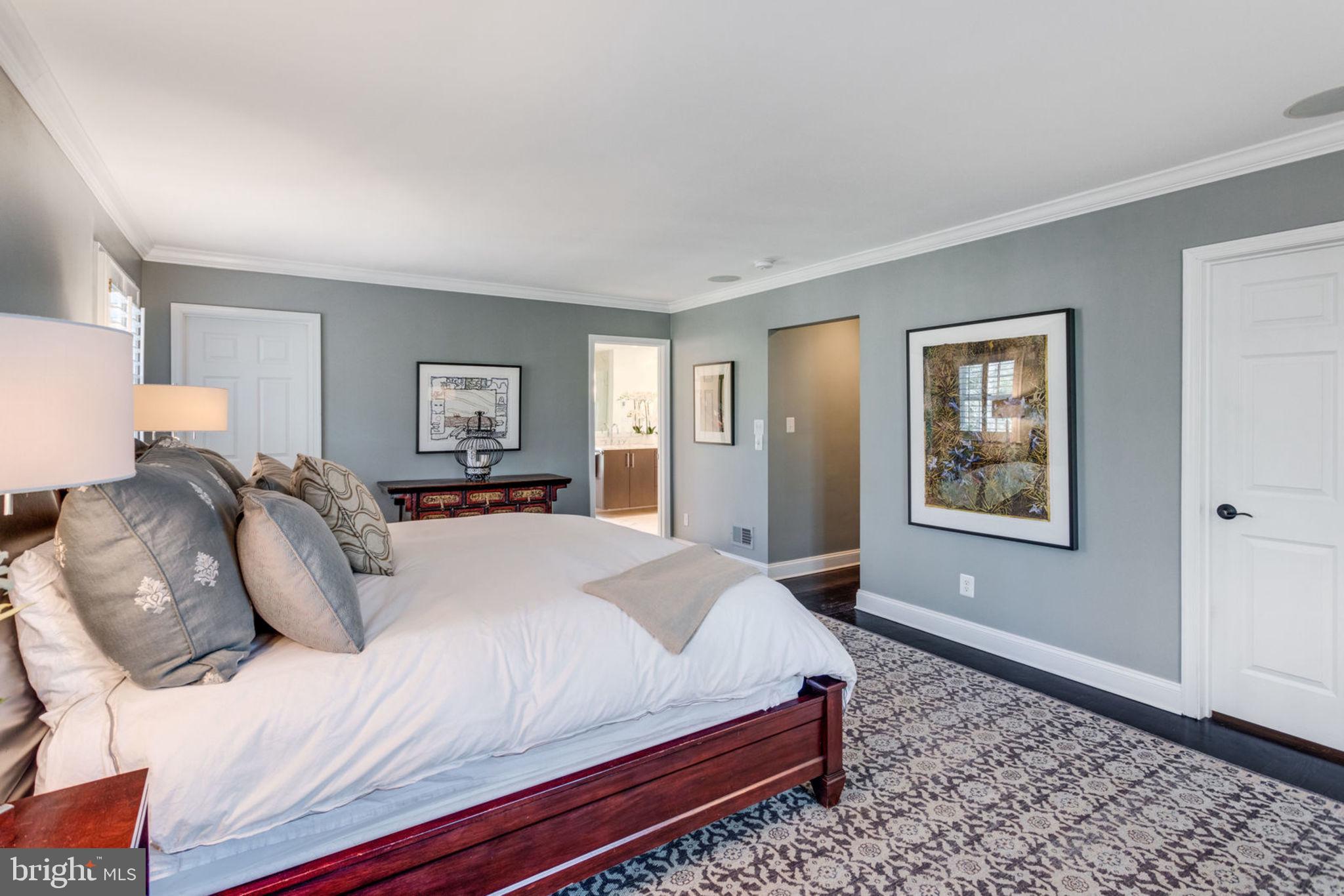 913 Lynton Place McLean, VA 22102 - Photo 21 of 57