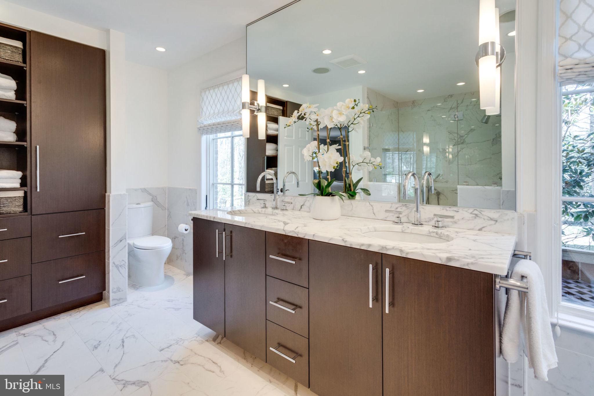 913 Lynton Place McLean, VA 22102 - Photo 24 of 57