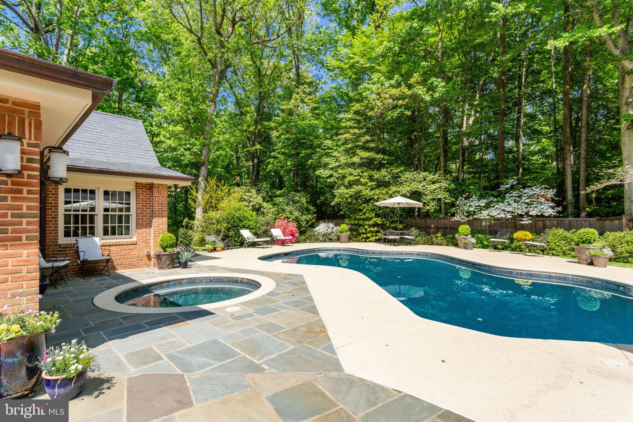 913 Lynton Place McLean, VA 22102 - Photo 49 of 57