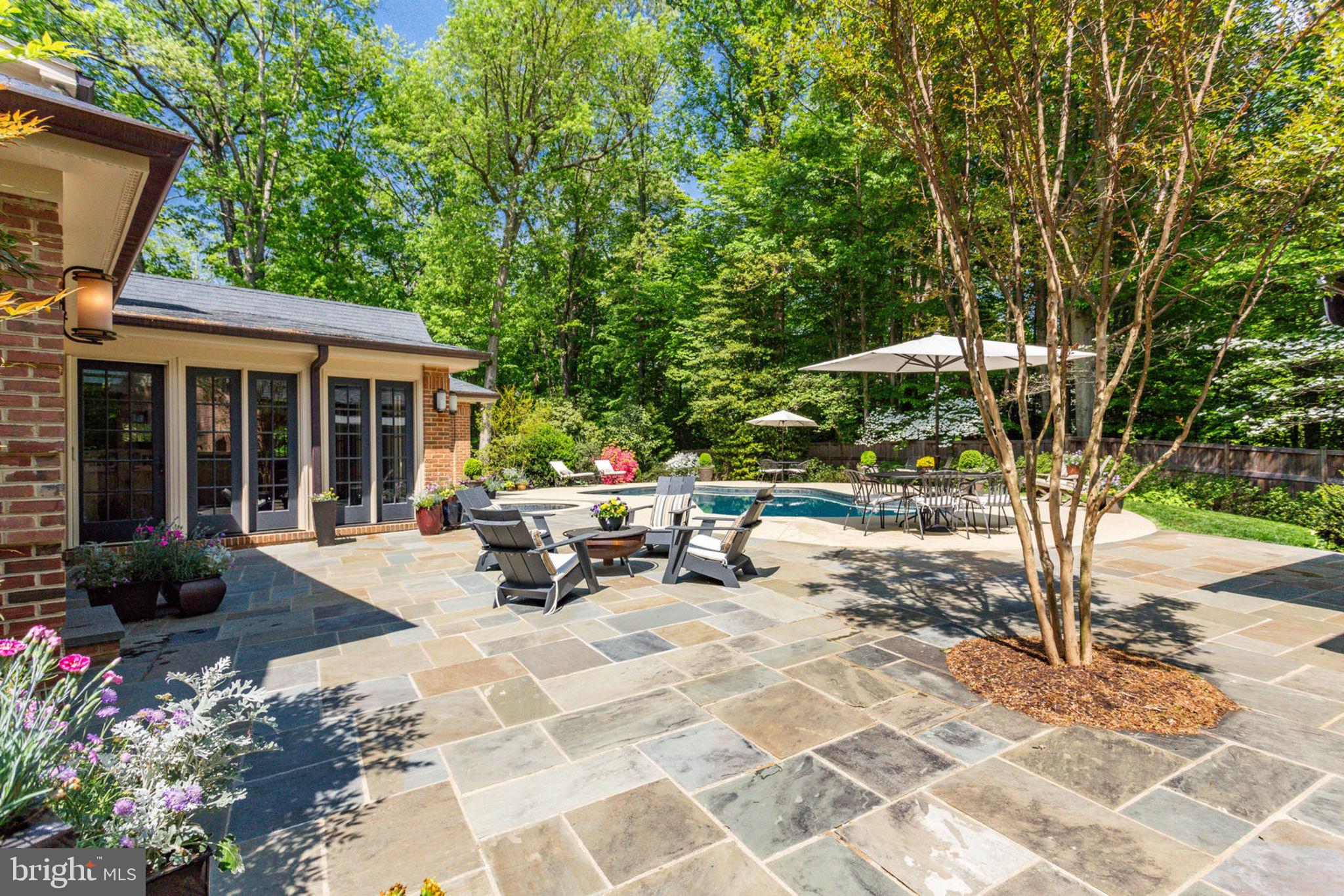 913 Lynton Place McLean, VA 22102 - Photo 50 of 57