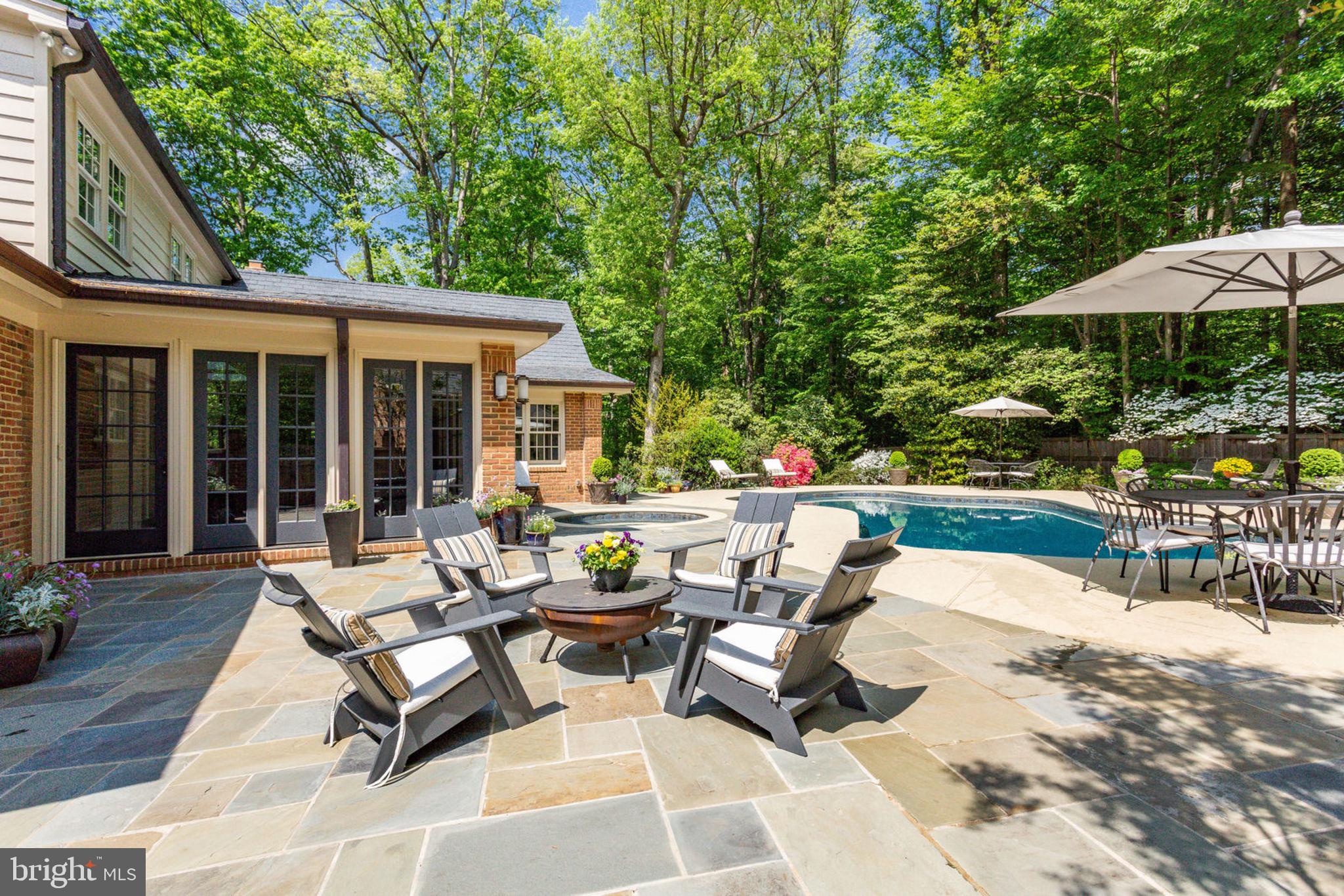 913 Lynton Place McLean, VA 22102 - Photo 51 of 57