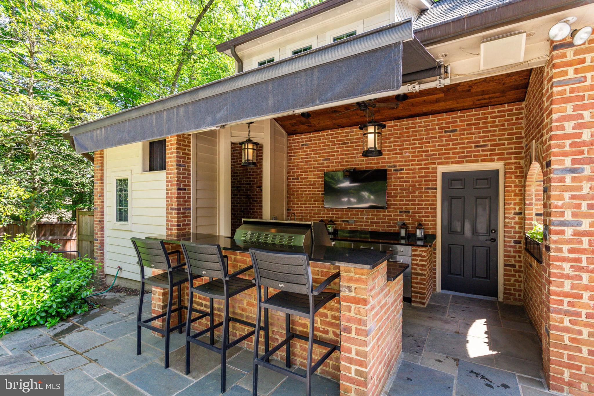 913 Lynton Place McLean, VA 22102 - Photo 53 of 57