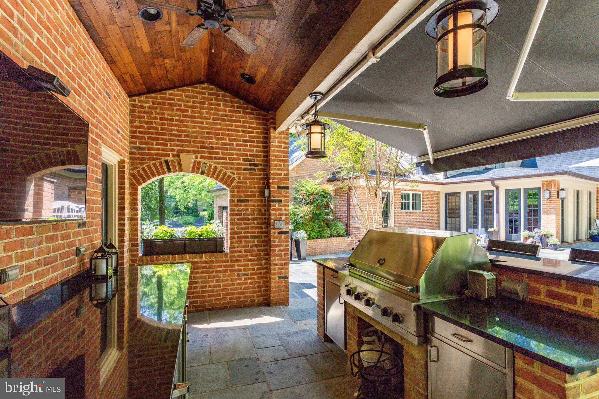 913 Lynton Place McLean, VA 22102 - Photo 54 of 57