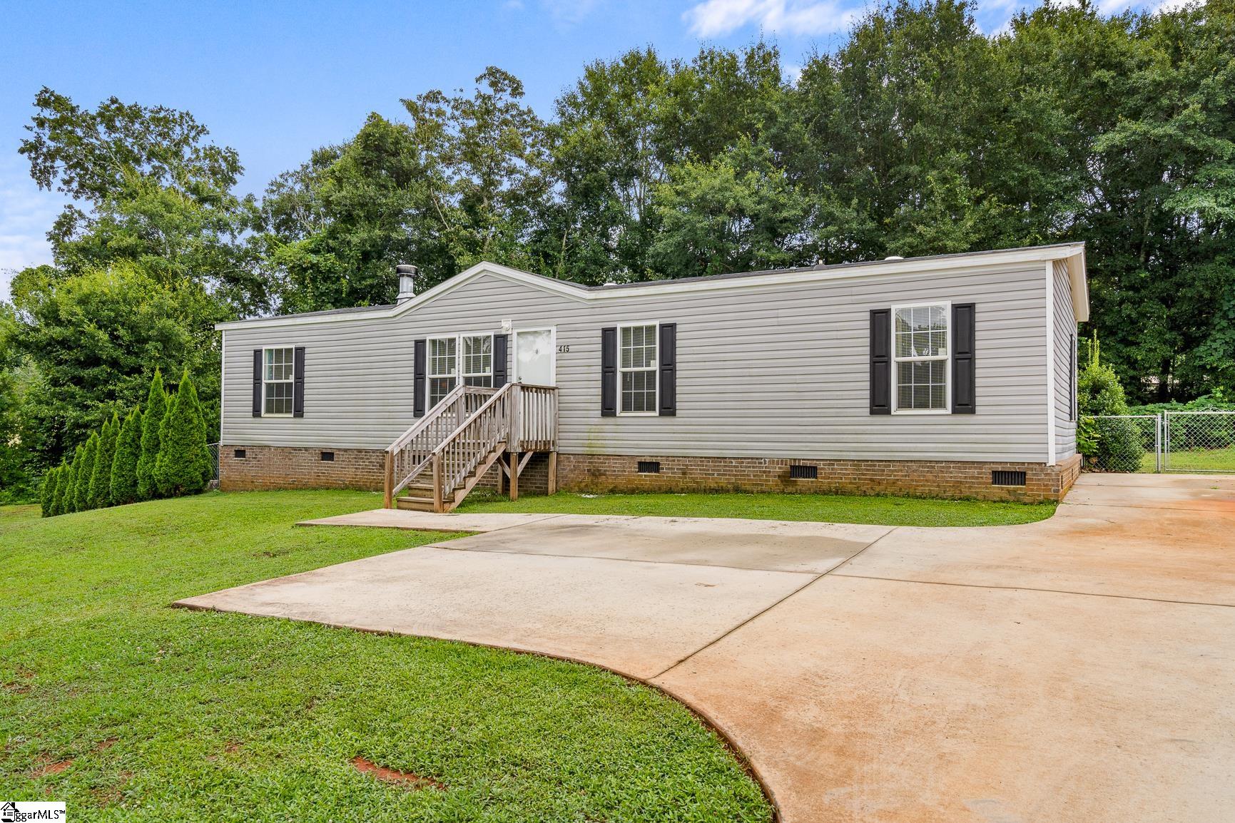 415 Jackson Circle Anderson, SC 29625 - Photo 1 of 21