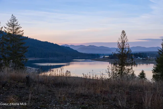 $750,000 | Nna Woodchuck Drive, Priest River, ID 83856