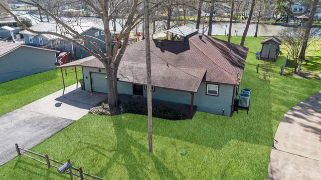 $325,000 | 6 Lazy Bend Drive, Huntsville, TX 77320