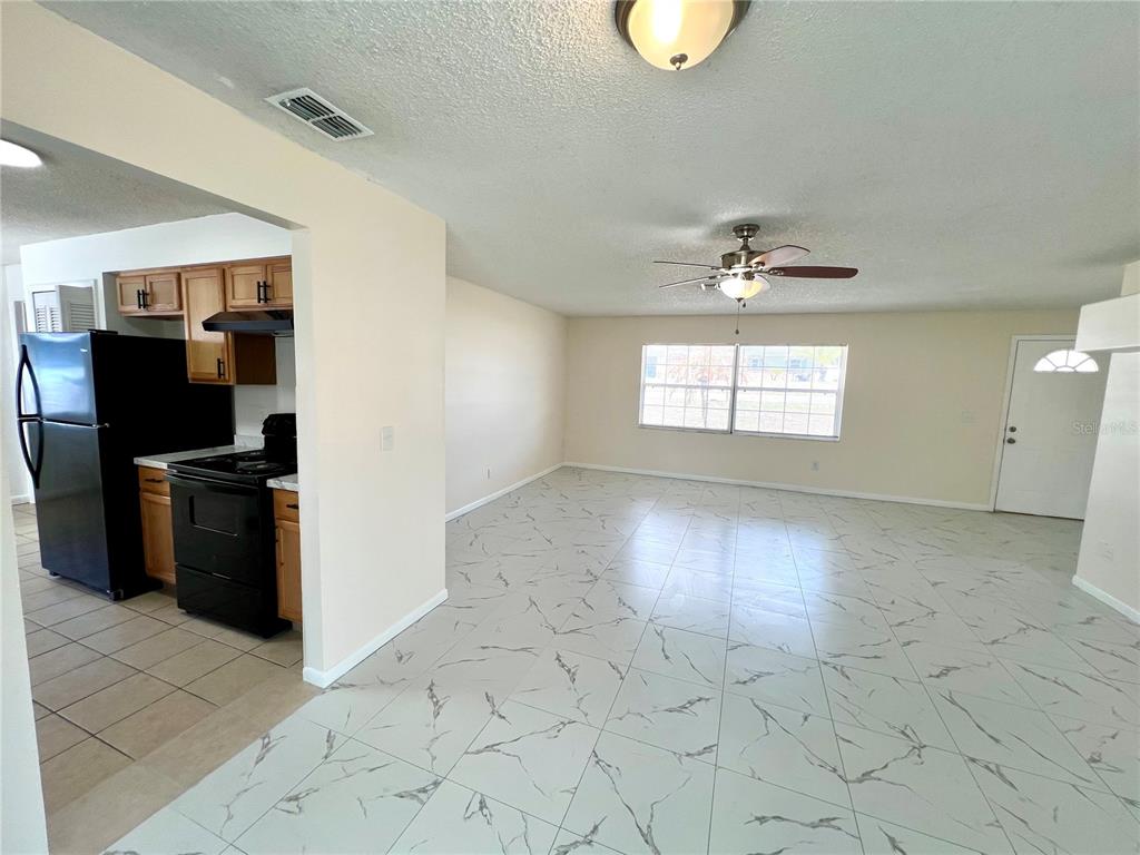 2338 Fitzpatrick Terrace Deltona, FL 32725 - Photo 12 of 22