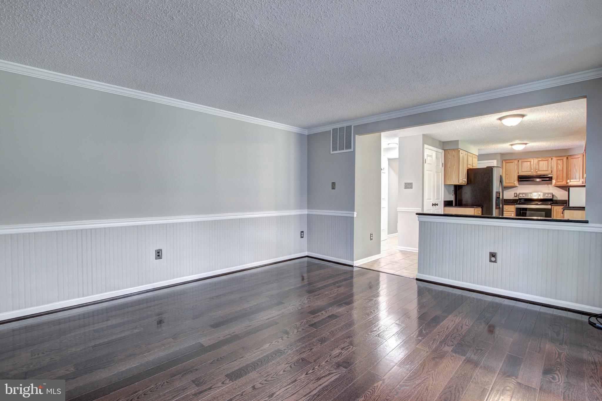 5912 Freds Oak Road Burke, VA 22015 - Photo 11 of 49 Gallery Image 11