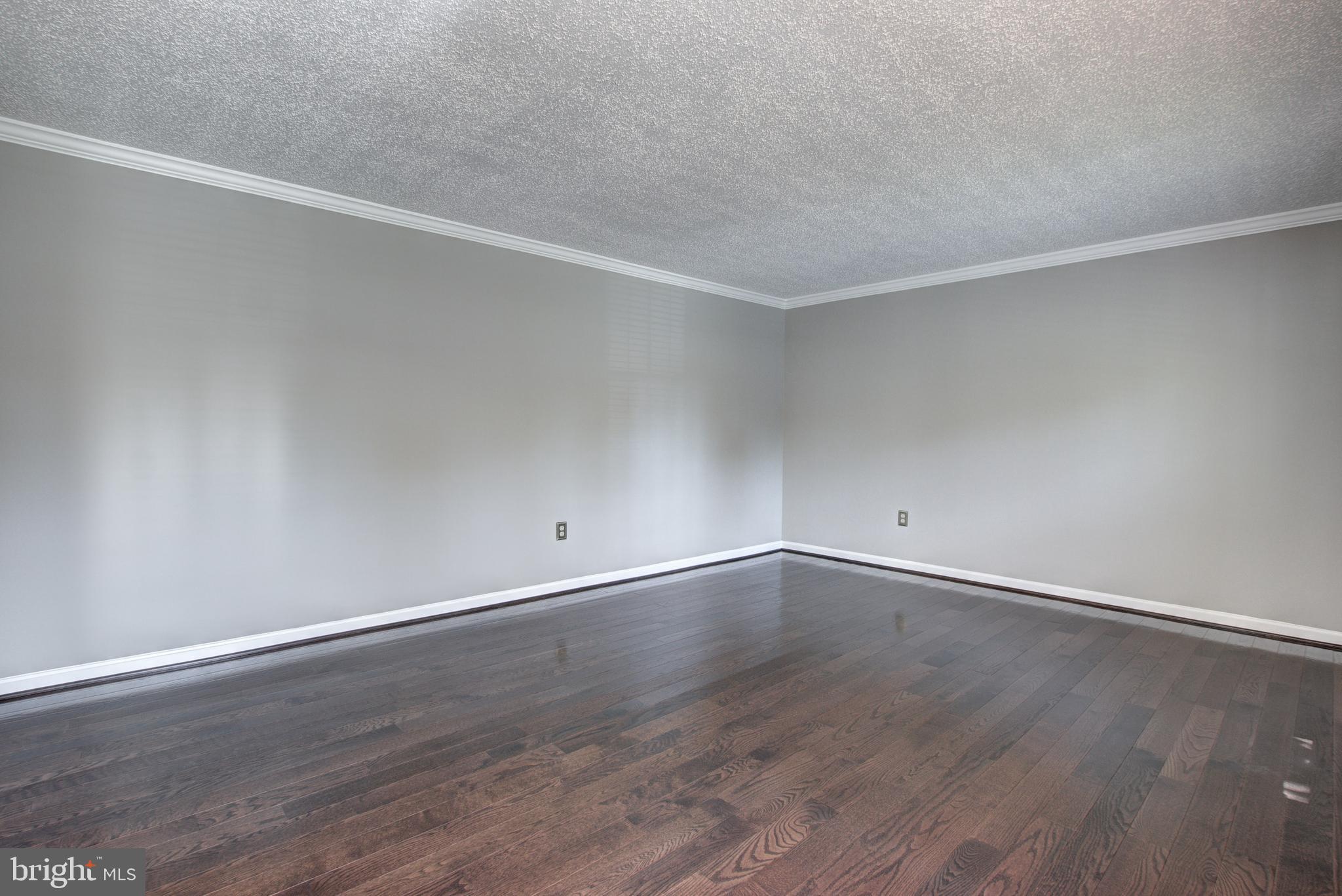 5912 Freds Oak Road Burke, VA 22015 - Photo 19 of 49 Gallery Image 19