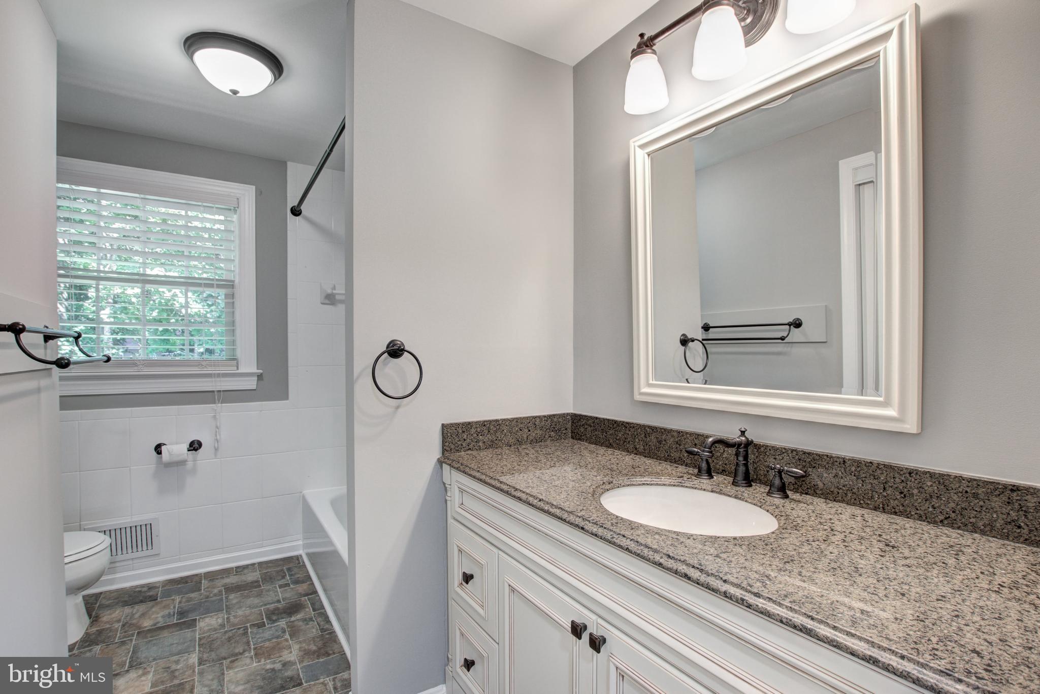 5912 Freds Oak Road Burke, VA 22015 - Photo 33 of 49 Gallery Image 33