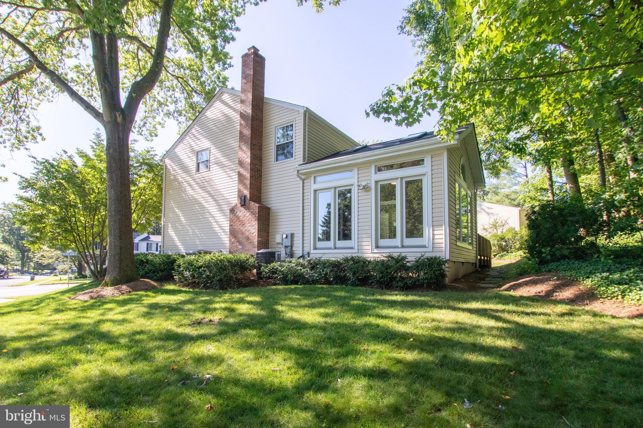 5912 Freds Oak Road Burke, VA 22015 - Photo 45 of 49 Gallery Image 45