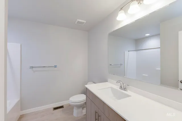 $338,990 | 121 Caribou Street, Horseshoe Bend, ID 83629