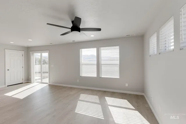 $338,990 | 121 Caribou Street, Horseshoe Bend, ID 83629