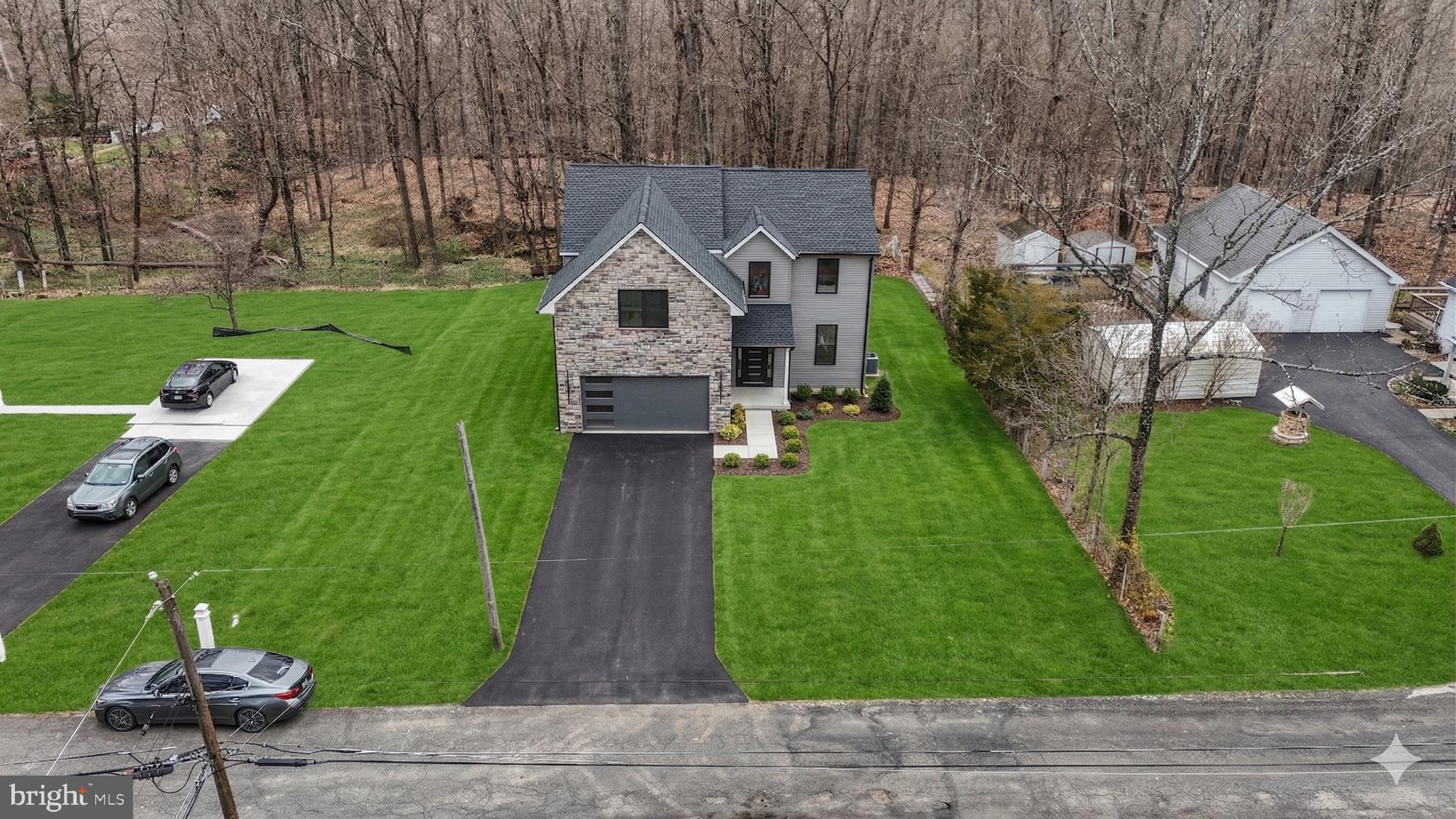 2947 Bridge Street Furlong, PA 18925 - Photo 3 of 53 AI Edited - Lawn & Driveway added
