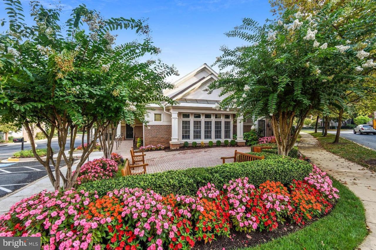 12044 Trumbull Way Reston, VA 20190 - Photo 47 of 57 Gallery Image 47