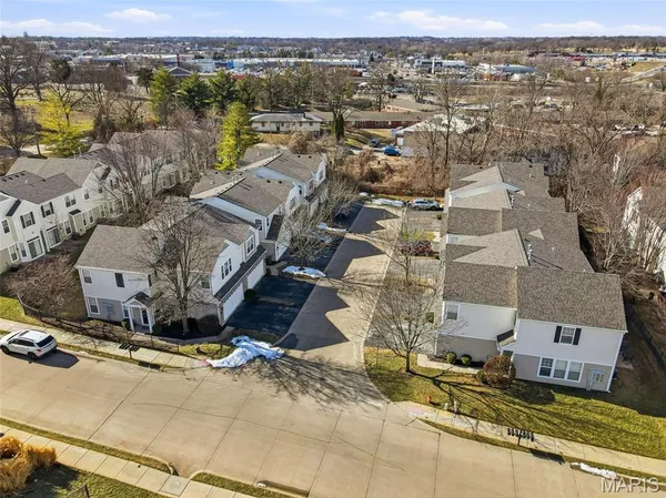 $250,000 | 904 Kingston Terrace Court, St. Charles, MO 63301
