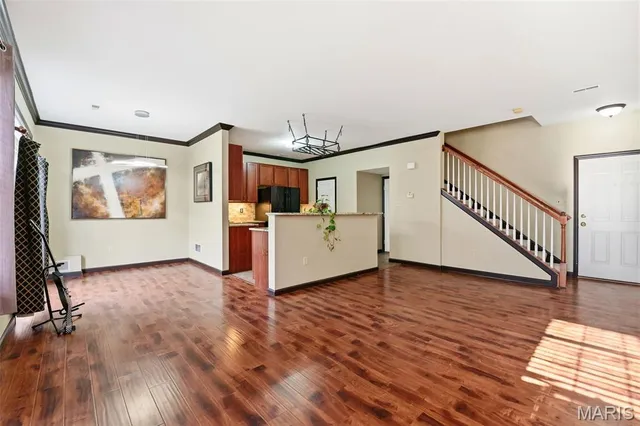 $250,000 | 904 Kingston Terrace Court, St. Charles, MO 63301