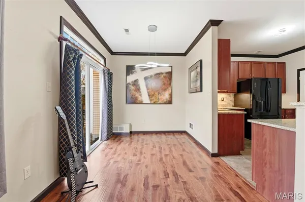 $250,000 | 904 Kingston Terrace Court, St. Charles, MO 63301