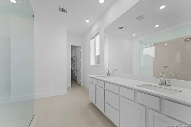 $429,990 | 5508 Paschal Park, New Braunfels, TX 78132