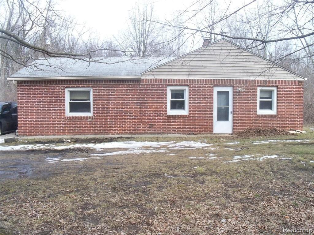 43966 Willow Road Belleville, MI 48111 - Photo 1 of 1 WILLOW-EXTERIOR VIEW.JPG