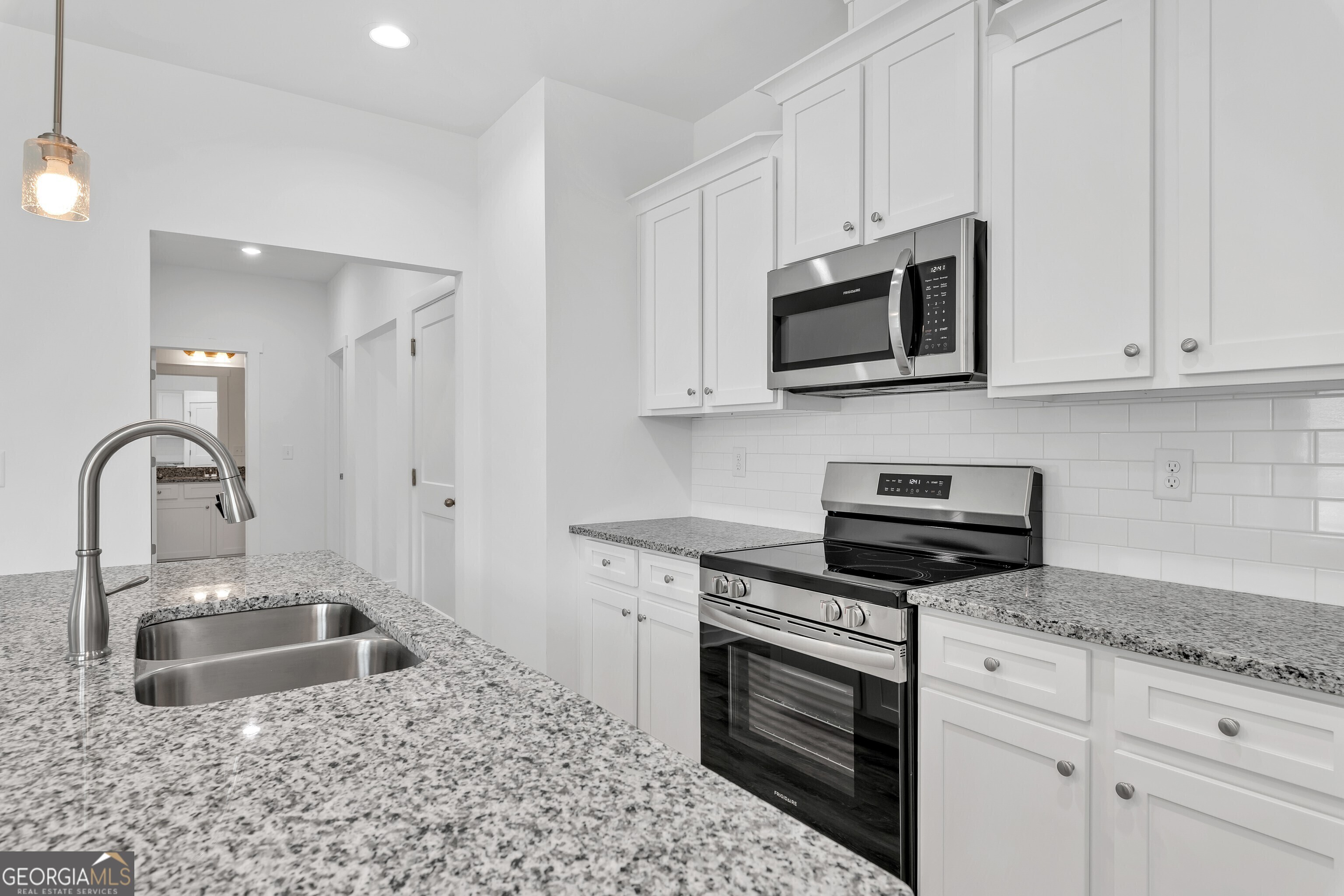 111 Breakwater Way Perry, GA 31069 - Photo 12 of 38