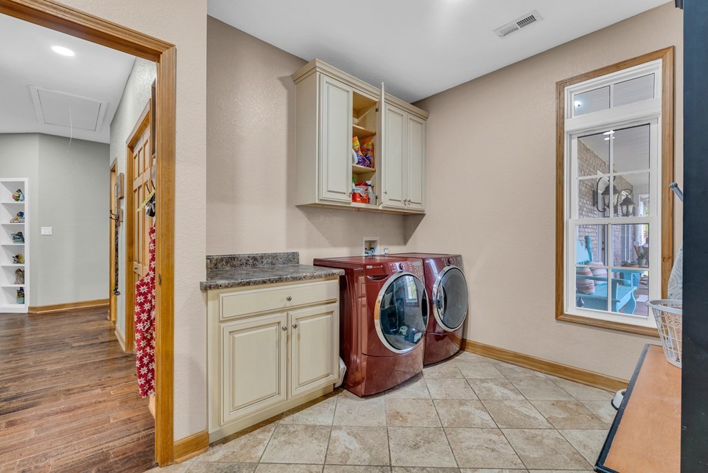 700 Falls Road Monterey, TN 38574 - Photo 36 of 72 a view of utility room with washer and dryer