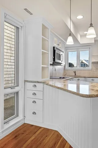 $639,000 | 55 Brackett Place, Unit B, Marblehead, MA 01945