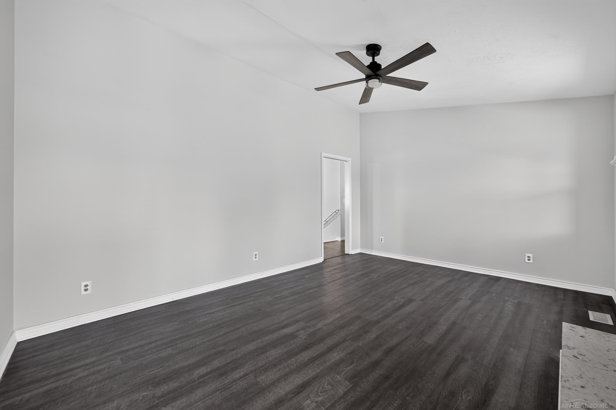 6611 Textile Road Ypsilanti, MI 48197 - Photo 27 of 52