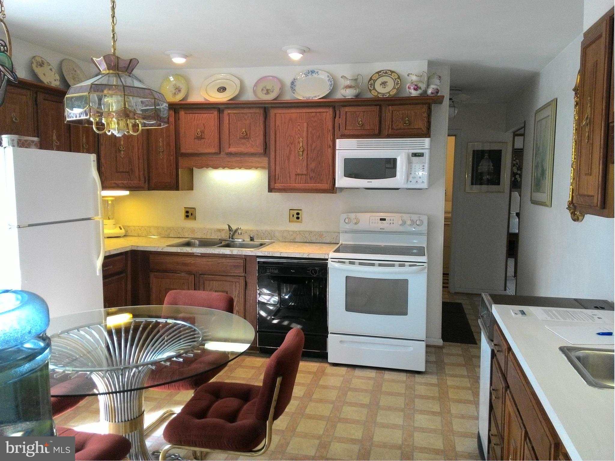 2538 Rutland Road Davidsonville, MD 21035 - Photo 5 of 20 Kitchen