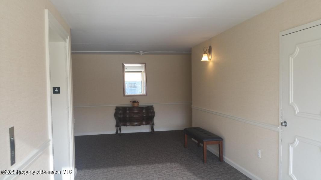 220 Linden Street, Unit 408 Scranton, PA 18503 - Photo 2 of 5 a livingroom with window