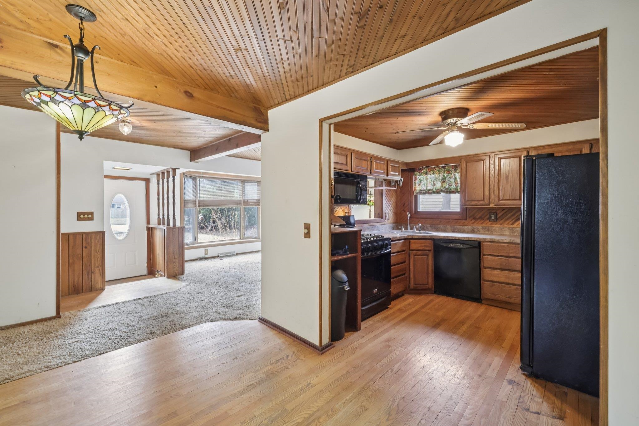 1100 Pflaum Road Madison, WI 53716 - Photo 11 of 37