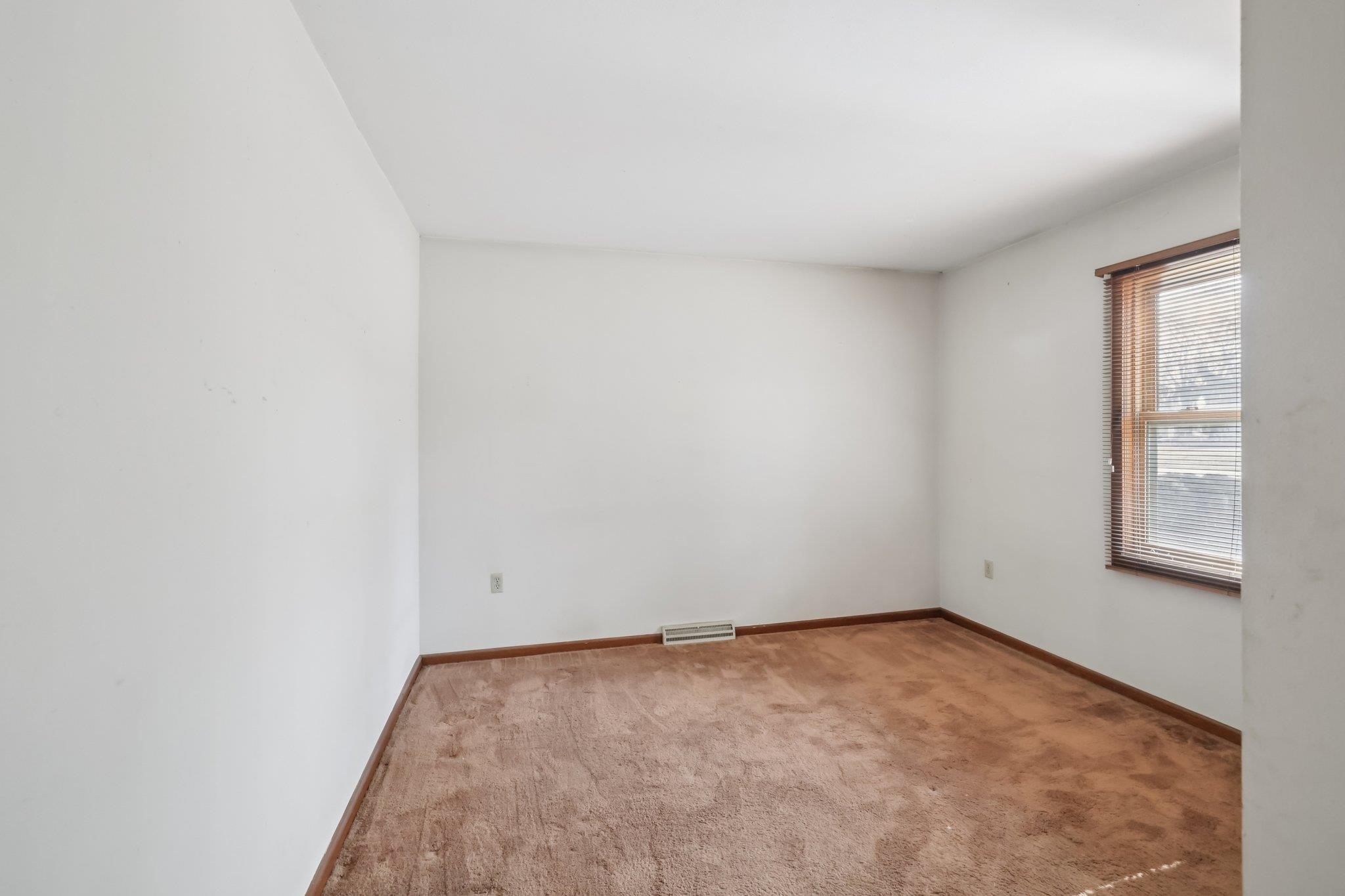 1100 Pflaum Road Madison, WI 53716 - Photo 20 of 37