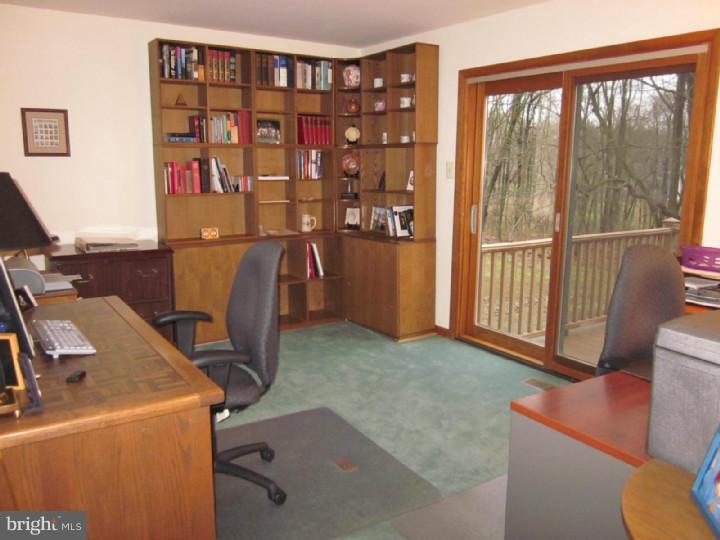 1008 Saber Road West Chester, PA 19382 - Photo 14 of 25 Office / Study