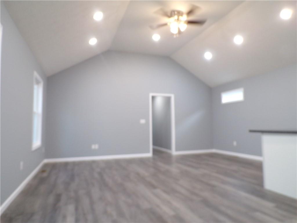 610 East 4th St Road Seymour, IN 47274 - Photo 3 of 11 Gallery Image 3
