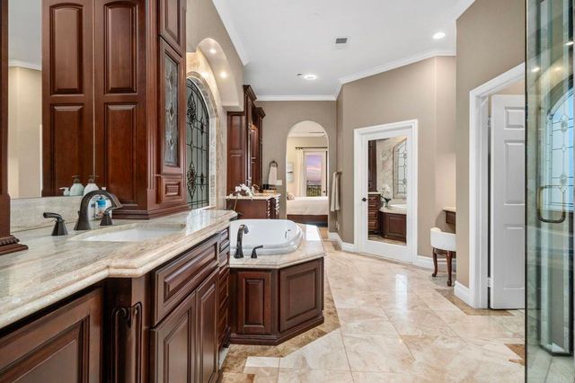 $2,149,000 | 2270 Summit Drive, Escondido, CA 92025