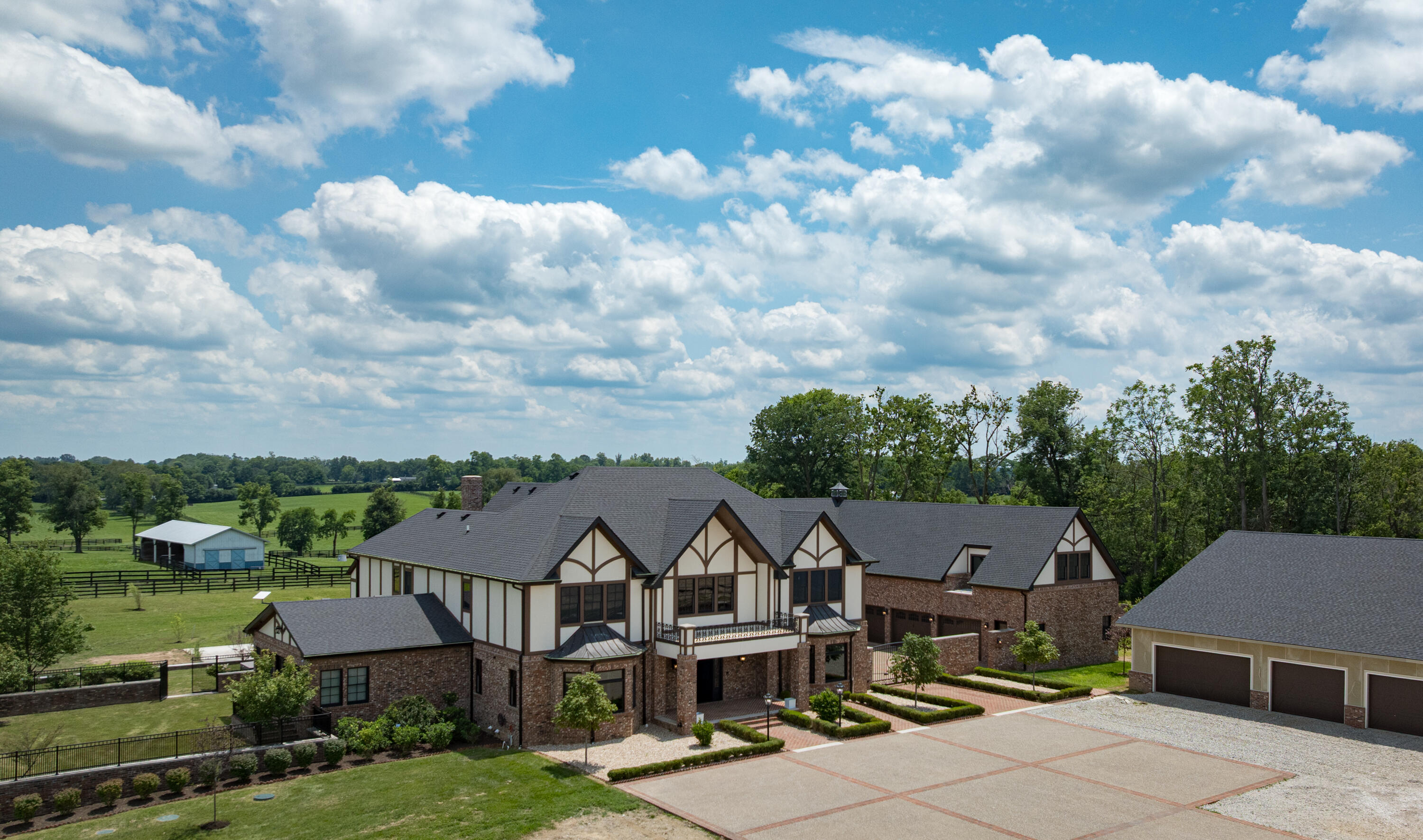 4845 Bryan Station Road Lexington, KY 40516 - Photo 43 of 115 26_0625_4845 Bryan Station Rd_mw-0812