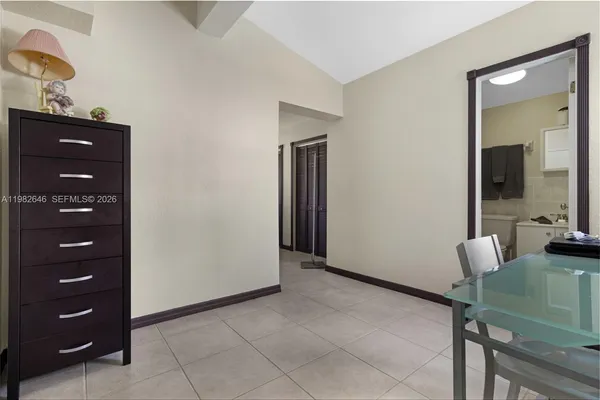 $750,000 | 4660 West 9th Avenue, Hialeah, FL 33012