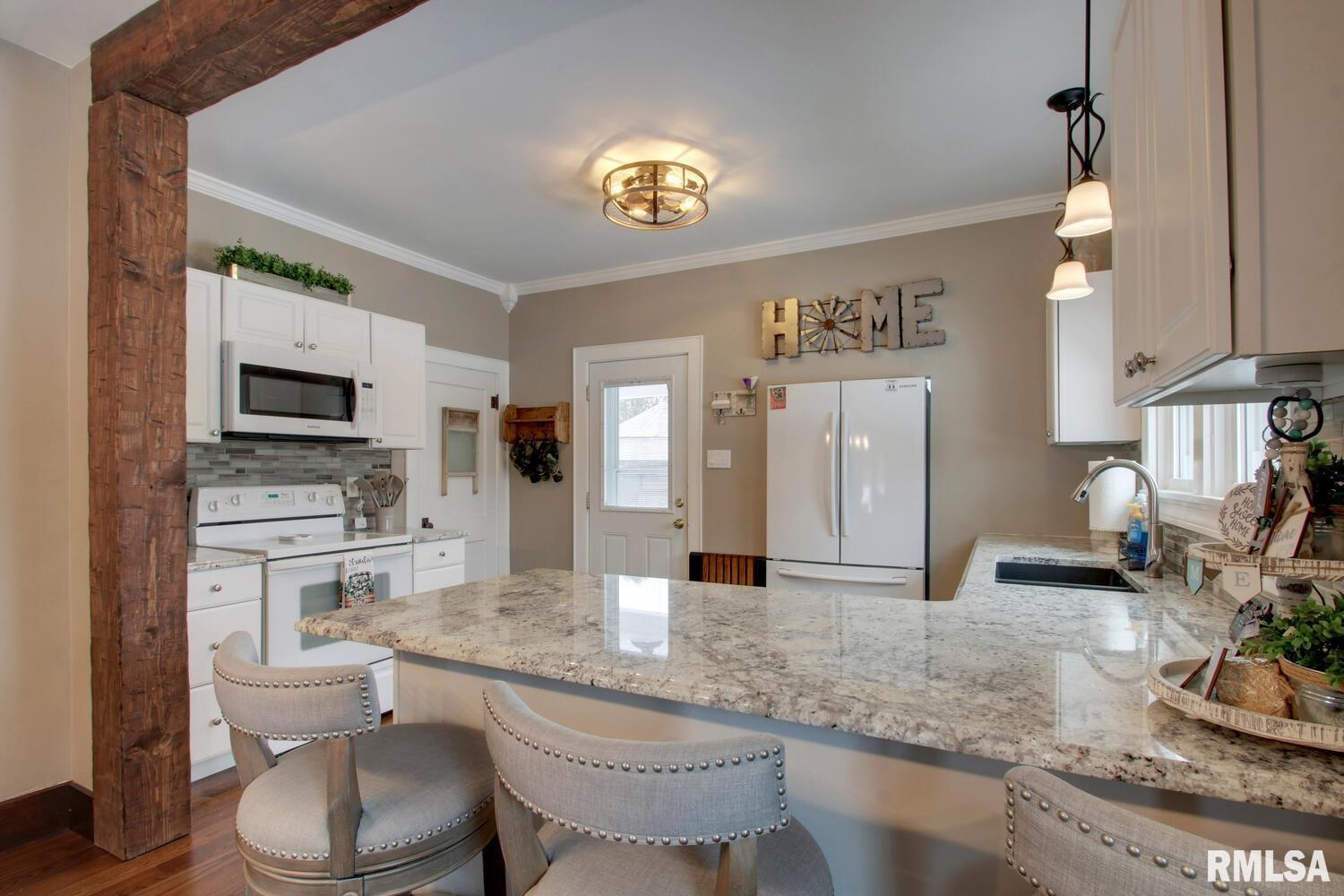 1108 South 48th Street Quincy, IL 62305 - Photo 2 of 13