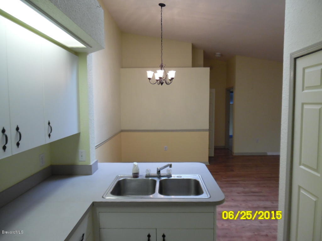 1918 Quail Ridge Court, Unit 2003 Cocoa, FL 32926 - Photo 12 of 22 SAM_0534