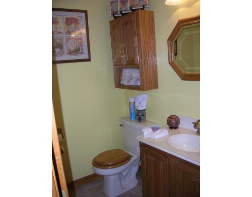 65 Newcombs Mill Road Kingston, MA 02364 - Photo 13 of 16 Gallery Image 13