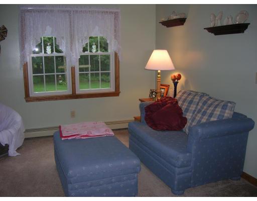 65 Newcombs Mill Road Kingston, MA 02364 - Photo 7 of 16 Gallery Image 7