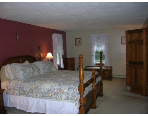 65 Newcombs Mill Road Kingston, MA 02364 - Photo 8 of 16 Gallery Image 8