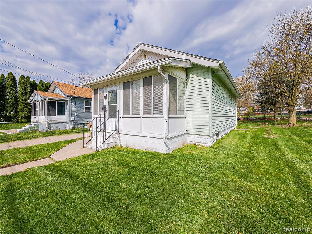 245 South Edith Street Pontiac, MI 48342 - Photo 25 of 30