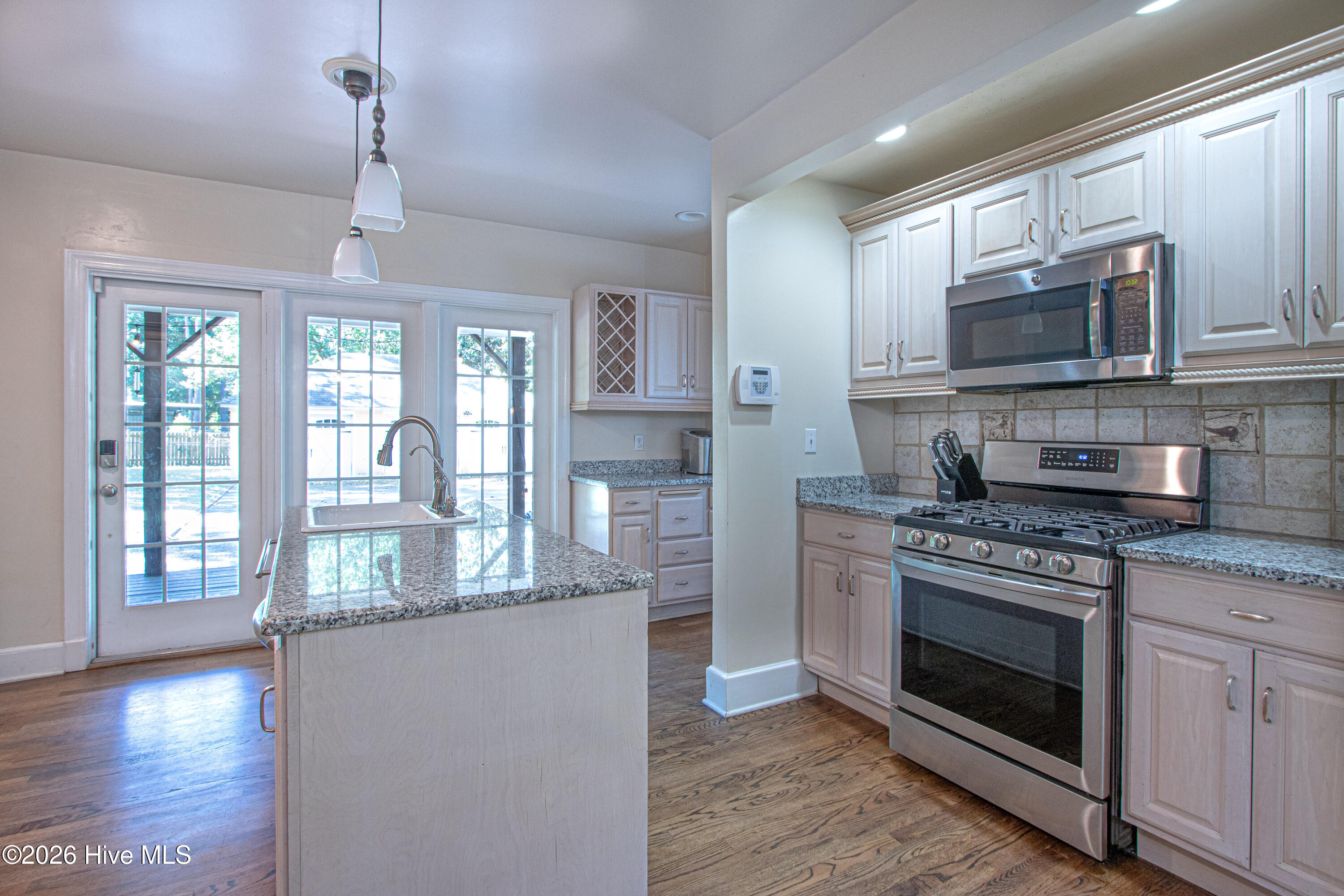 310 East Morganton Road Southern Pines, NC 28387 - Photo 16 of 37 Kitchen3