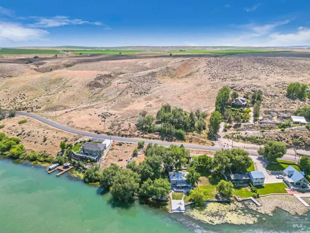 $1,350,000 | 44 Bell Rapids Road, Hagerman, ID 83332